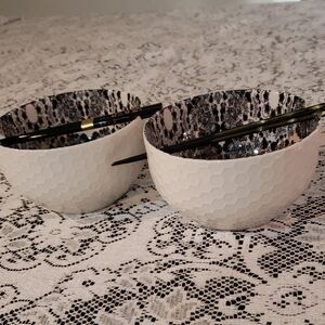 Nicole Miller White Honeycomb Bowls with Black Patterned Interior with Chopstick